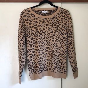 Croft & Barrow Cheetah crew neck Sweater women’s size M
